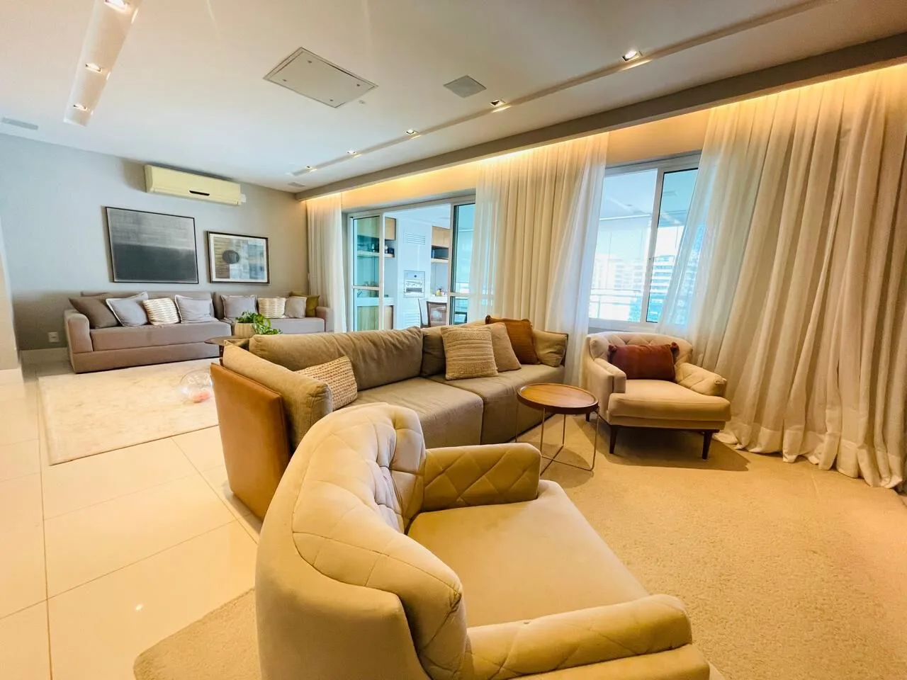 Apartamento para alugar no bairro Barra da Tijuca em Rio de Janeiro/RJ - imagem 2