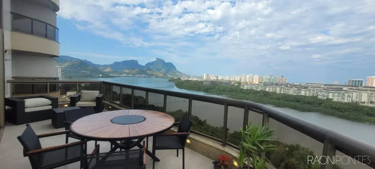 Apartamento alto padrão com 3 suítes para alugar na Peninsula Barra da Tijuca