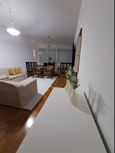 Apartamento com 3 quartos a venda em Copacabana, 130m2, 1 vaga