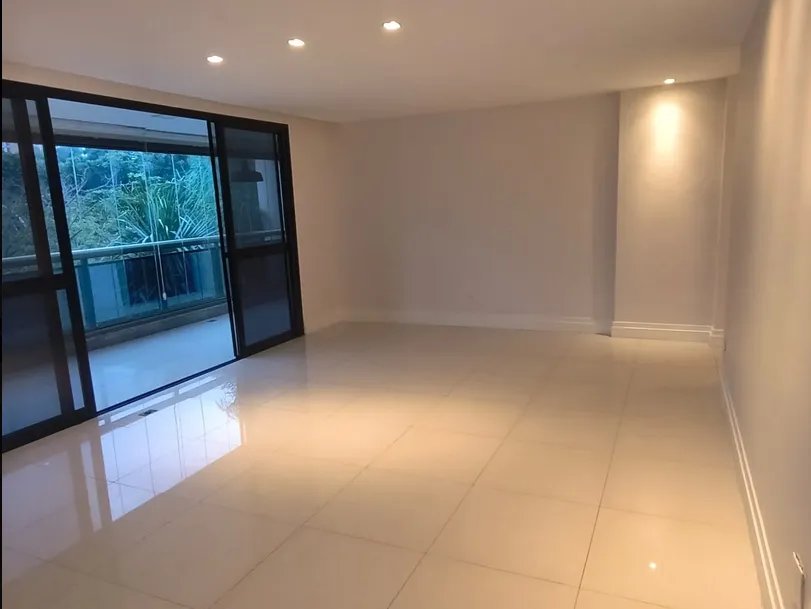 Apartamento com 2 quartos a venda na Barra da Tijuca, 110m2, Posto 6 - Waterways