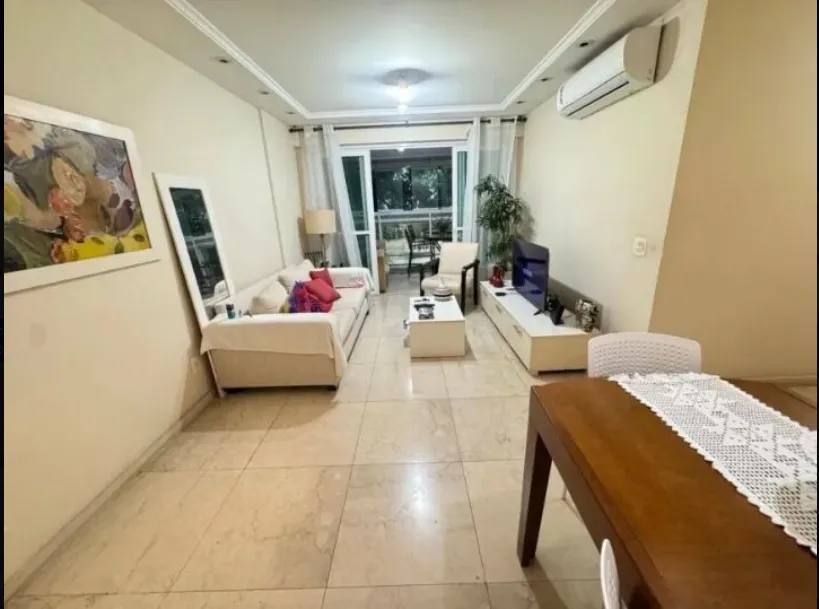 Apartamento com 3 quartos a venda no Leblon, 100m2, próximo ao Metro.