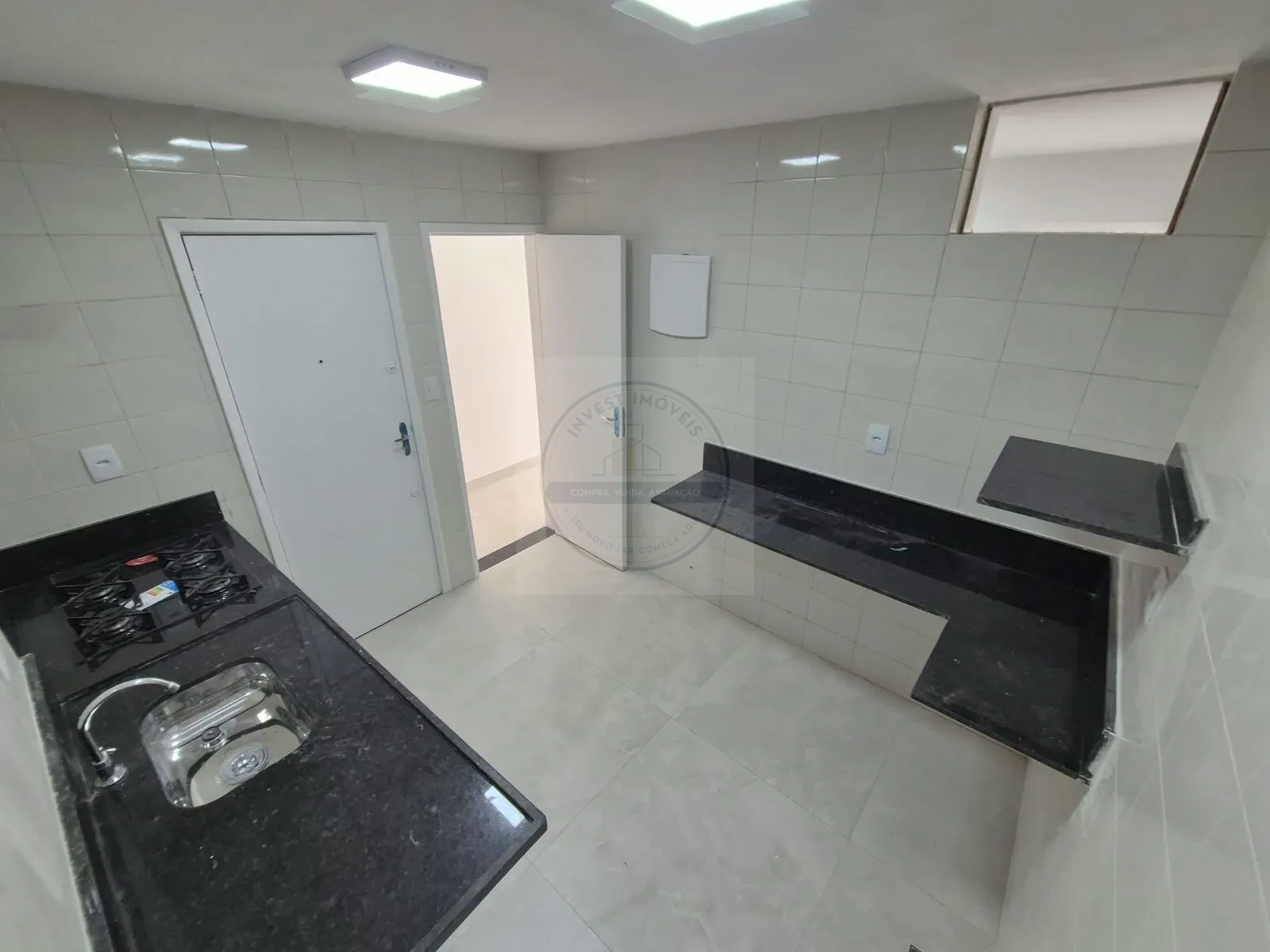 Apartamento a venda com 2 quartos no Leme, 70m2, 1 vaga - imagem 22