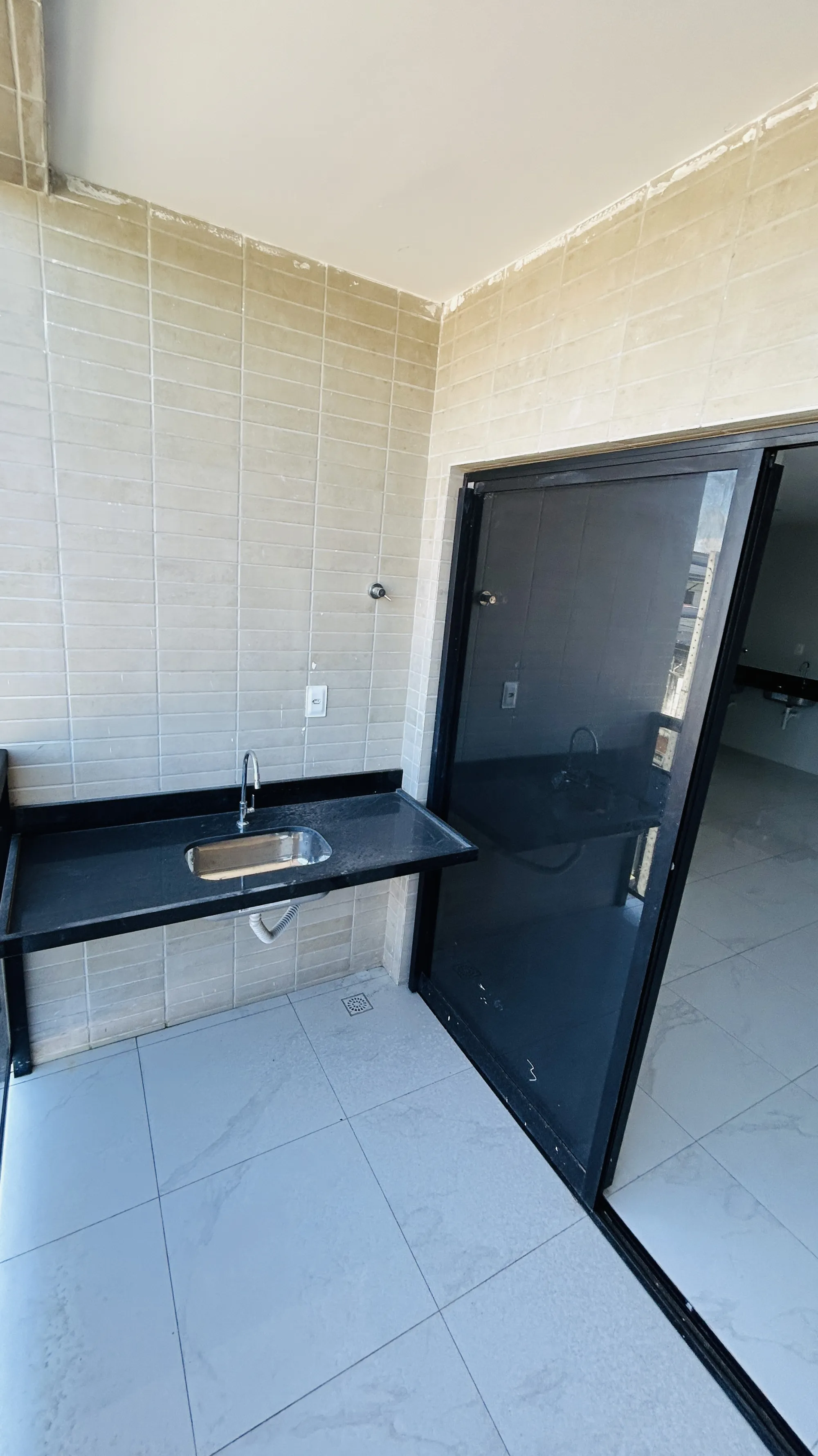 PORTALE SOLARE RESIDENZIALE – APARTAMENTOS DE 2 E 3 QUARTOS NO PORTAL DO SOL - imagem 10