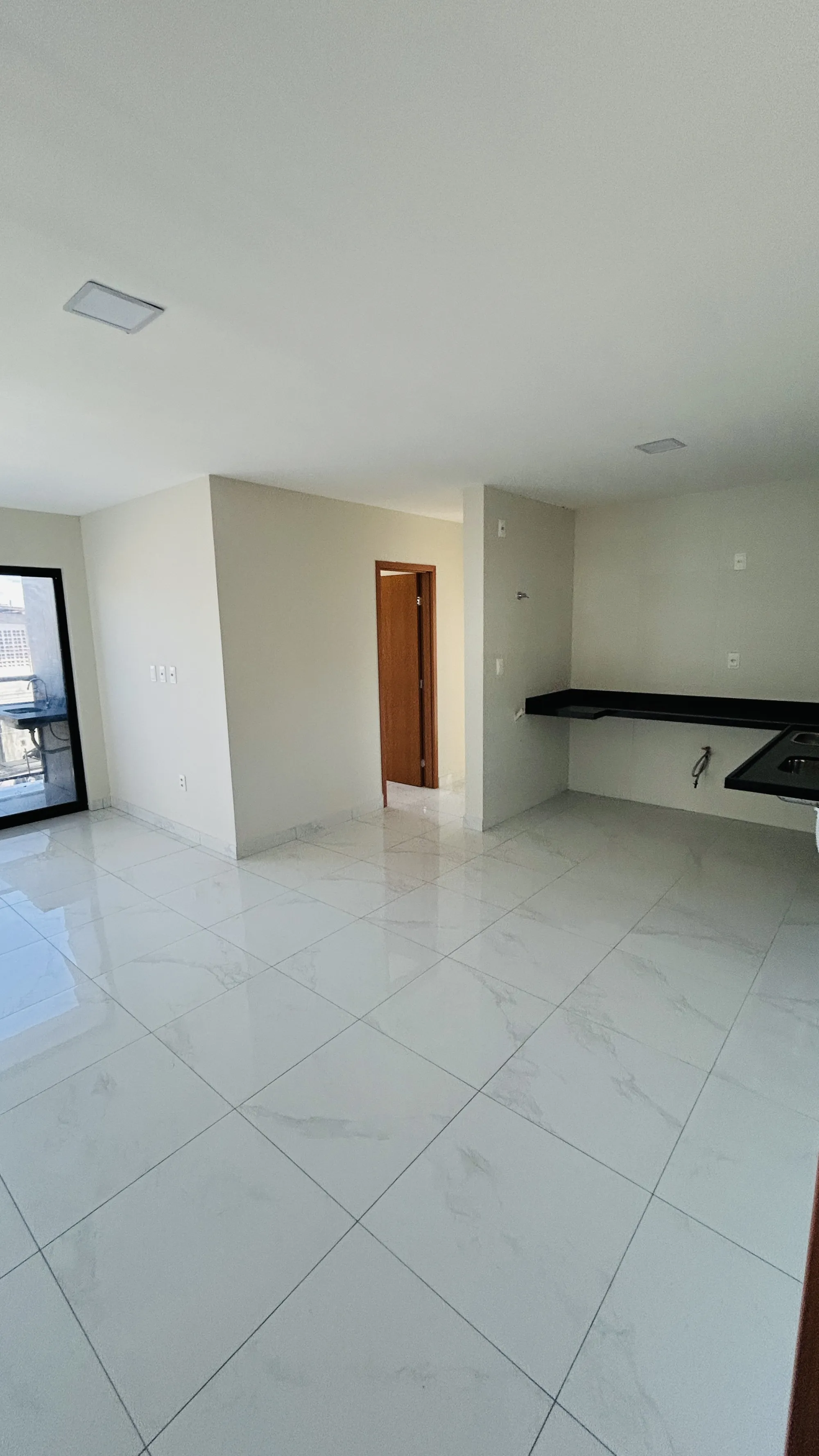 PORTALE SOLARE RESIDENZIALE – APARTAMENTOS DE 2 E 3 QUARTOS NO PORTAL DO SOL - imagem 16