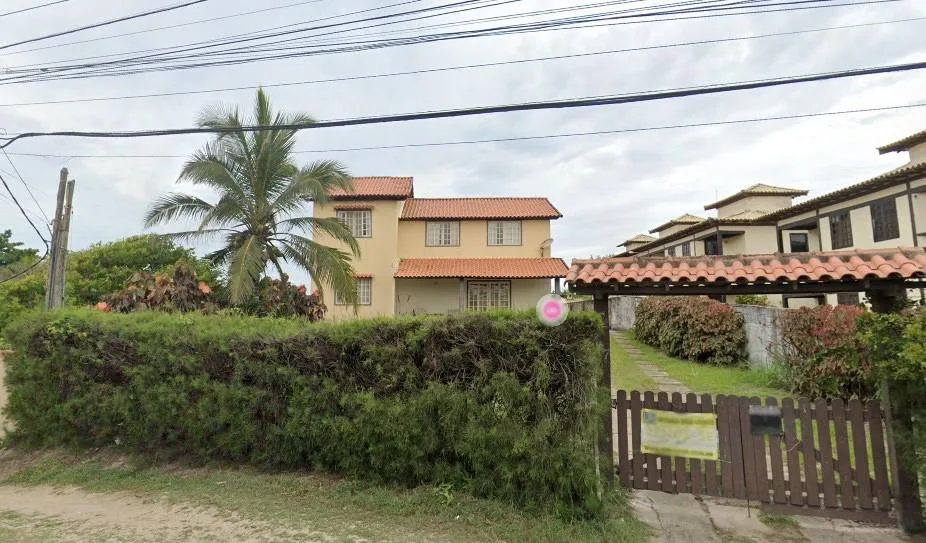 Casa para Venda em Cabo Frio / RJ no bairro Peró - imagem 4