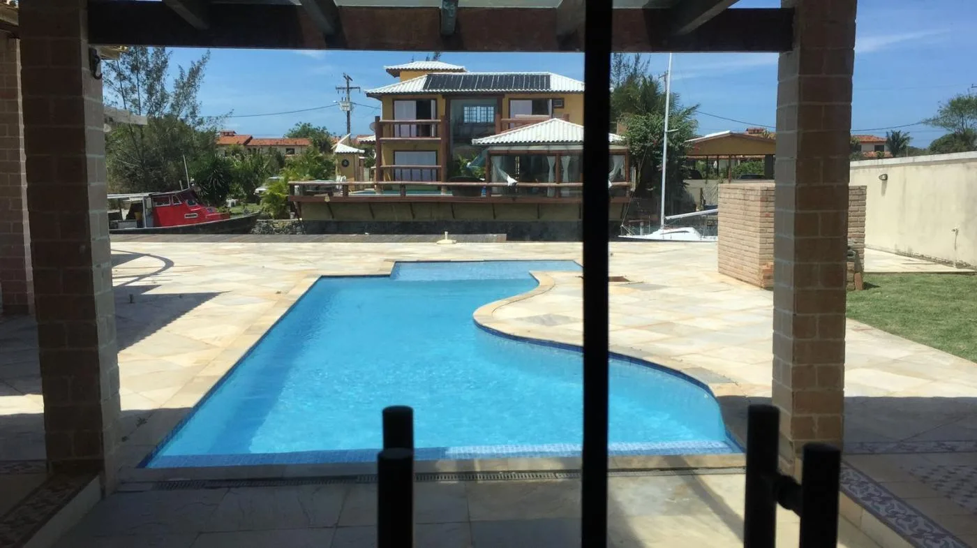 Casa para Venda em Armação dos Búzios / RJ no bairro Baía Formosa - imagem 23