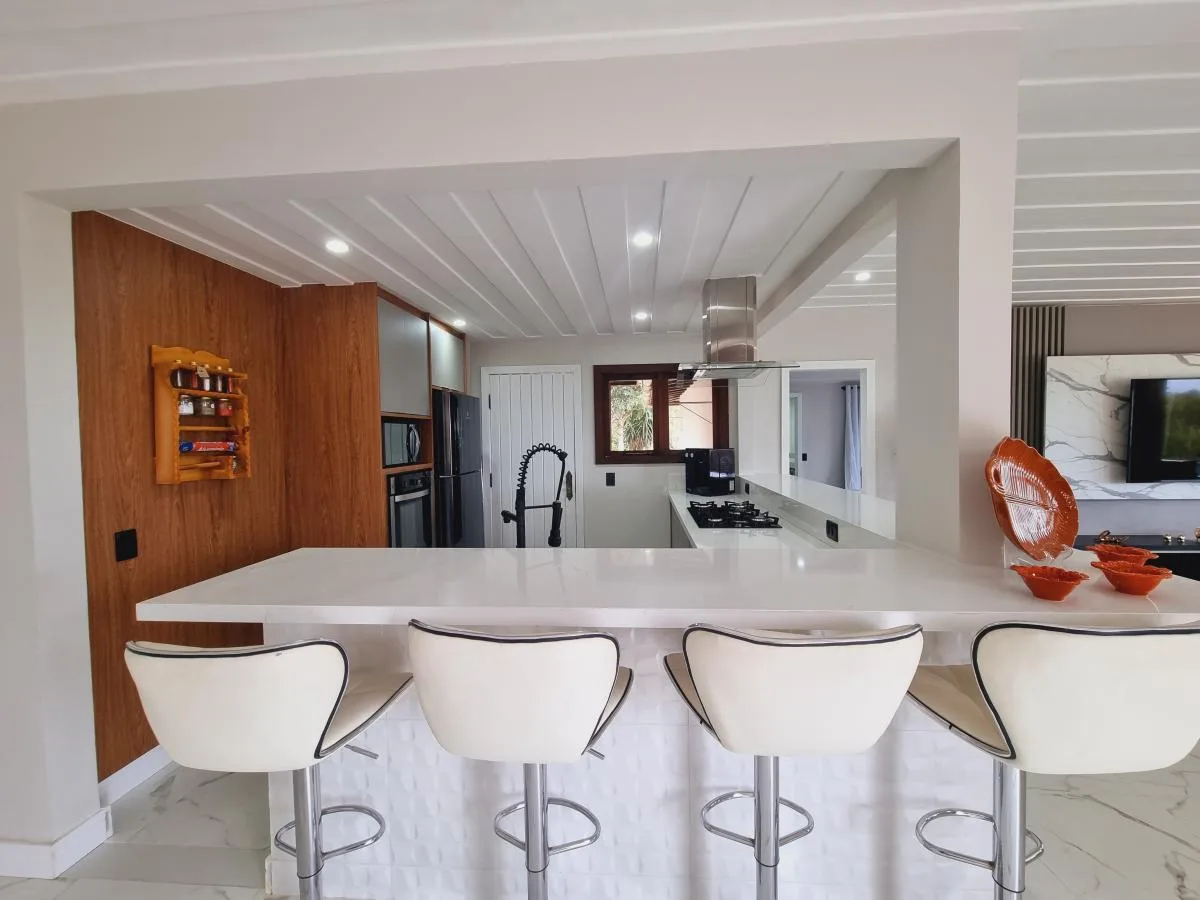 Casa para Venda em Armação dos Búzios / RJ no bairro Ferradura - imagem 24