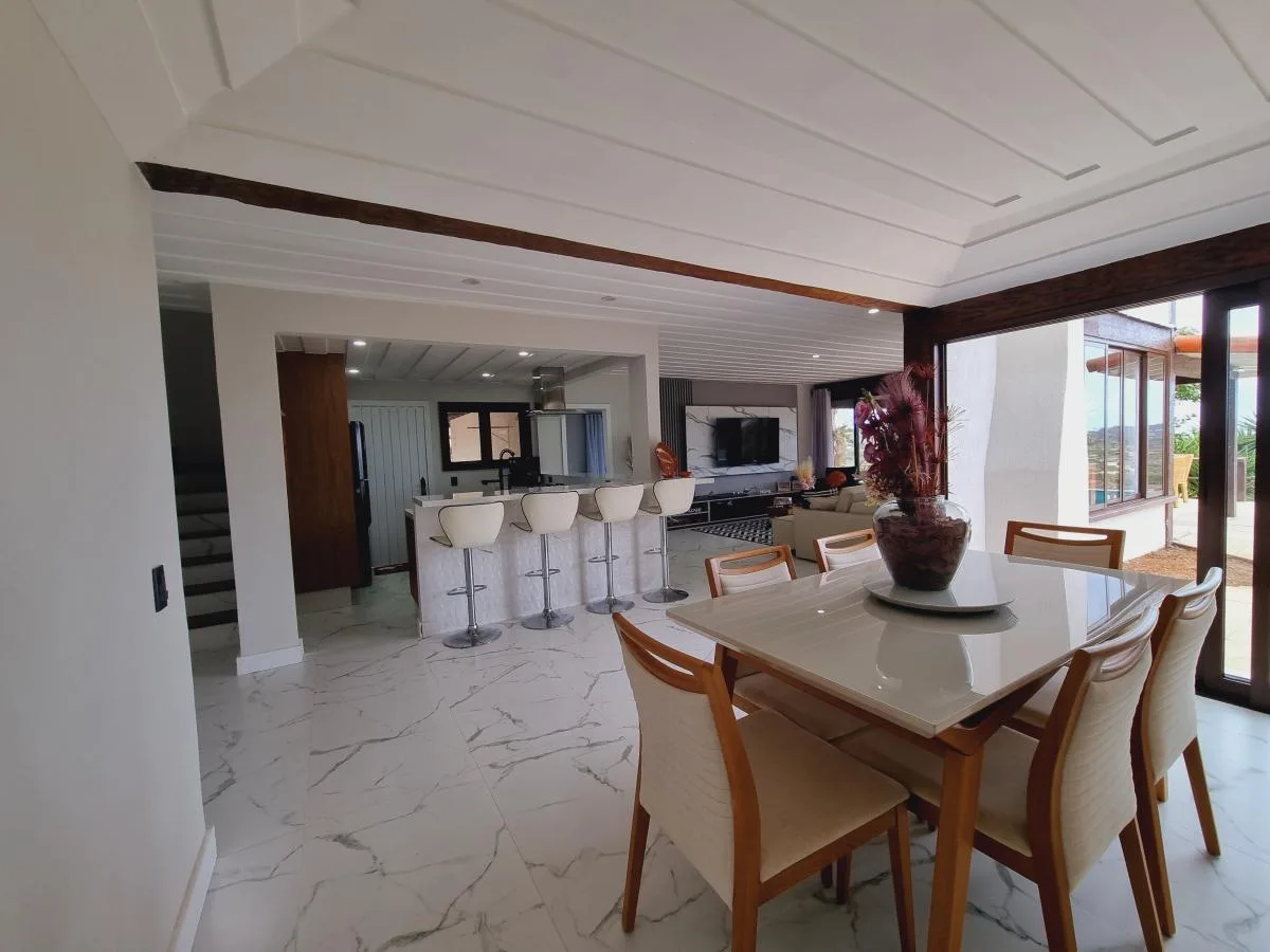 Casa para Venda em Armação dos Búzios / RJ no bairro Ferradura - imagem 22