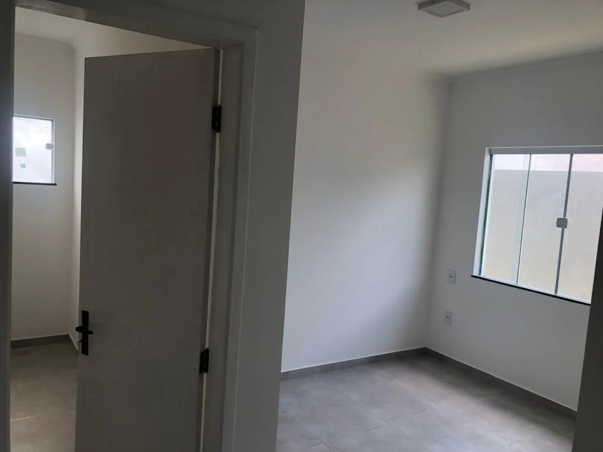 Casa em Condomínio para Venda em Cabo Frio / RJ no bairro Peró - imagem 12