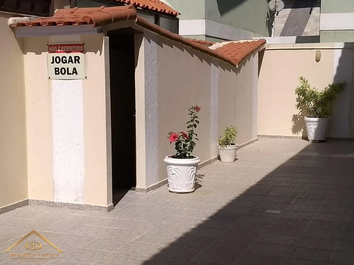 Casa em Condomínio para Venda em Cabo Frio / RJ no bairro Praia do Foguete - imagem 17