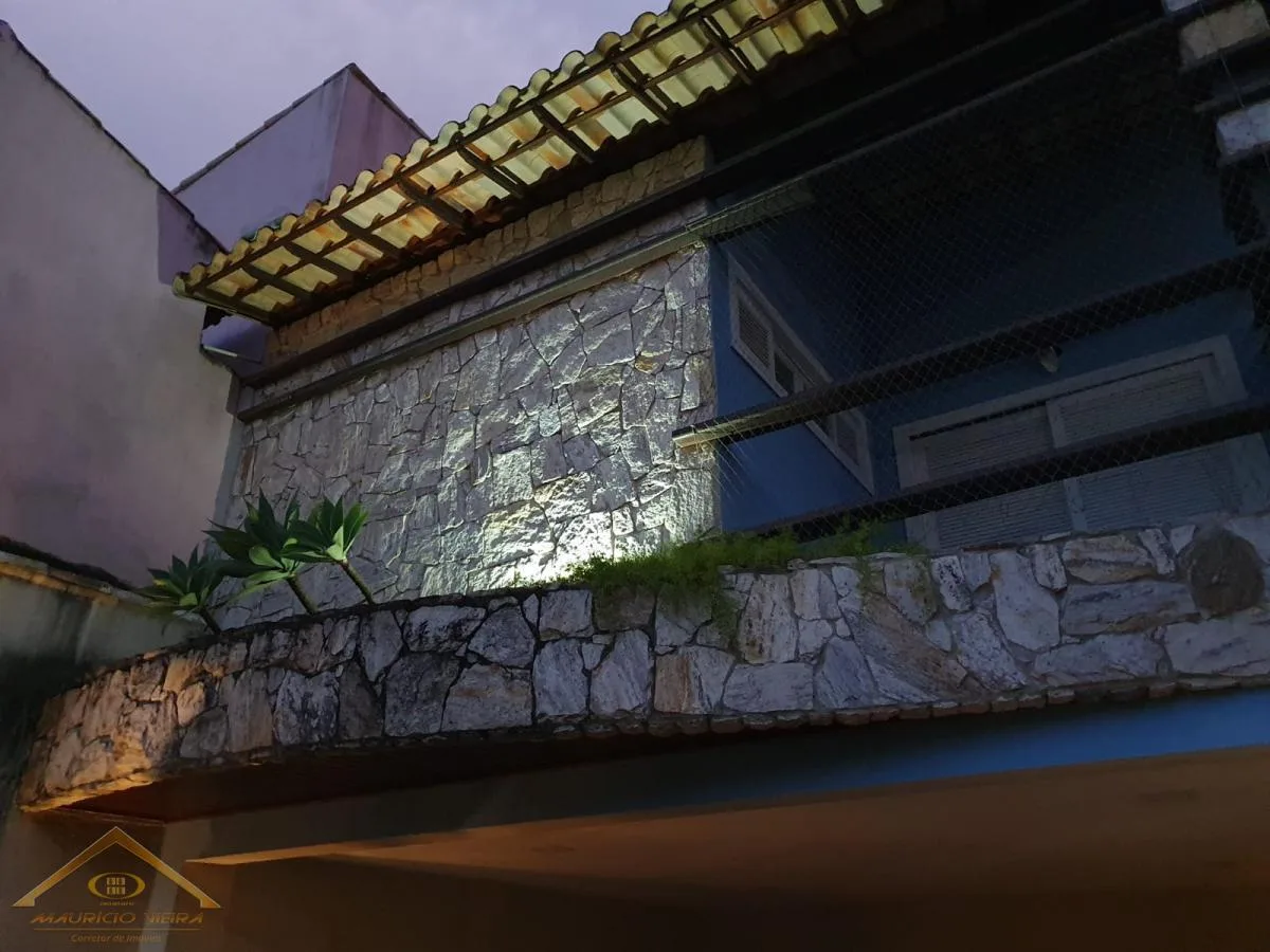 Casa para Venda em Cabo Frio / RJ no bairro Vila Nova - imagem 22
