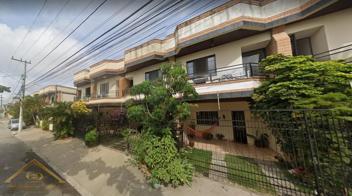 Casa em Condomínio para Venda em Cabo Frio / RJ no bairro Parque Burle - imagem 2