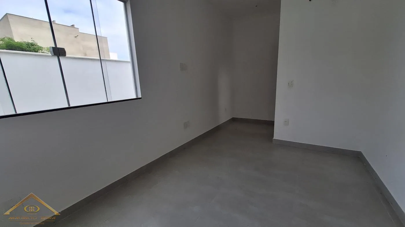 Casa para Venda em Cabo Frio / RJ no bairro Vila do Peró - imagem 23