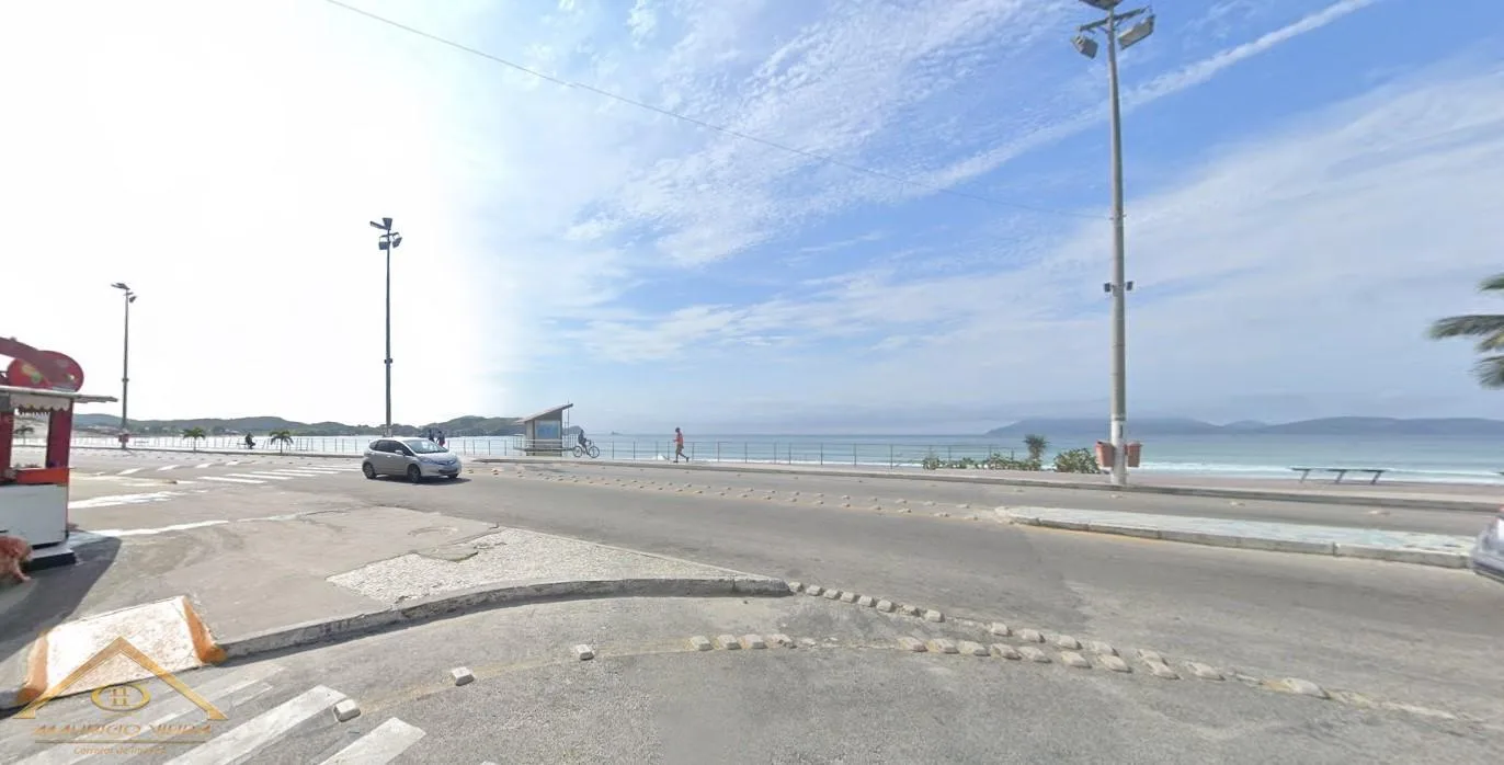 Apartamento para Venda em Cabo Frio / RJ no bairro Centro - imagem 37