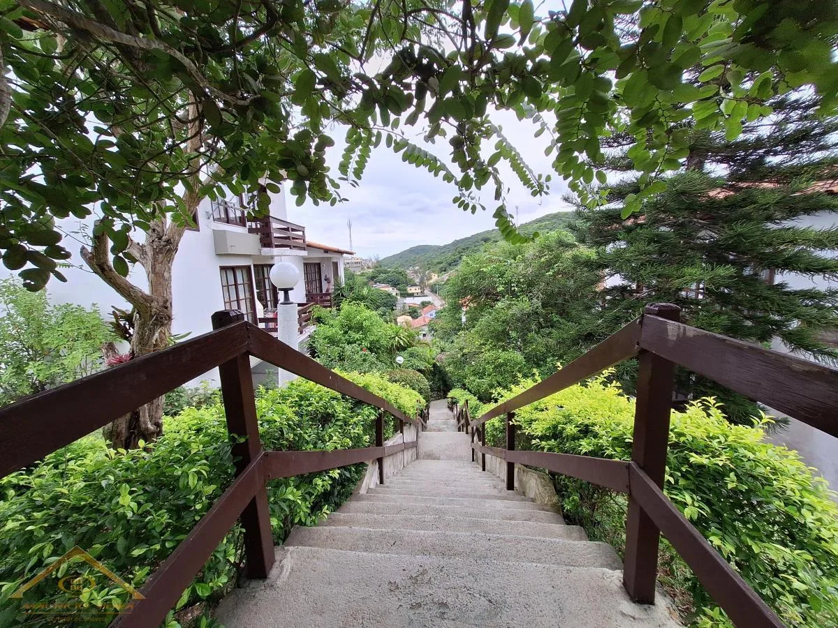 Casa em Condomínio para Venda em Cabo Frio / RJ no bairro Ogiva - imagem 27
