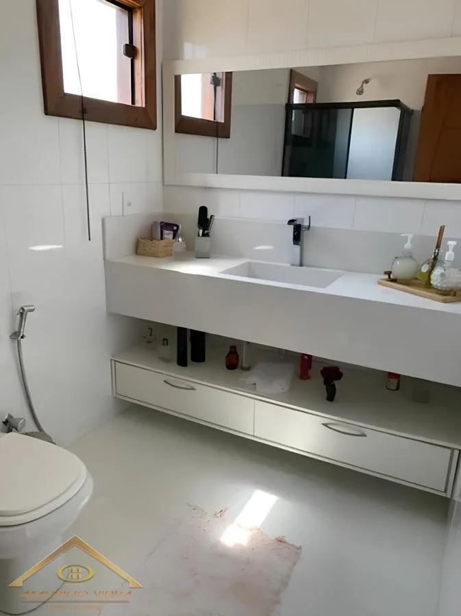 Casa em Condomínio para Venda em Cabo Frio / RJ no bairro Ogiva - imagem 15