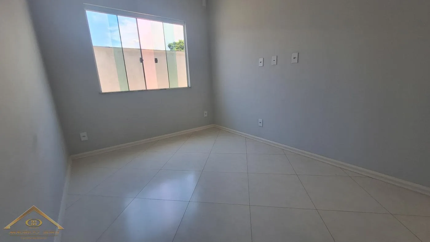 Casa para Venda em Cabo Frio / RJ no bairro Vila do Peró - imagem 35