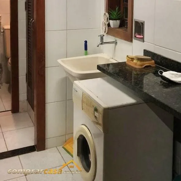 Casa em Condomínio para Venda em Cabo Frio / RJ no bairro Peró - imagem 13