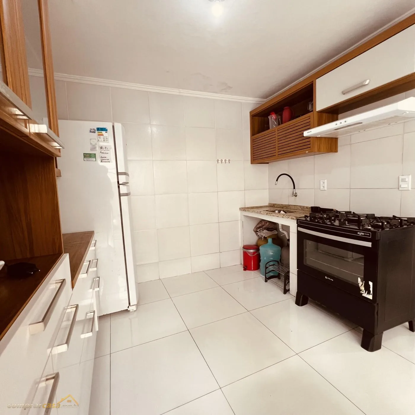 Casa em Condomínio para Venda em Cabo Frio / RJ no bairro Peró - imagem 18