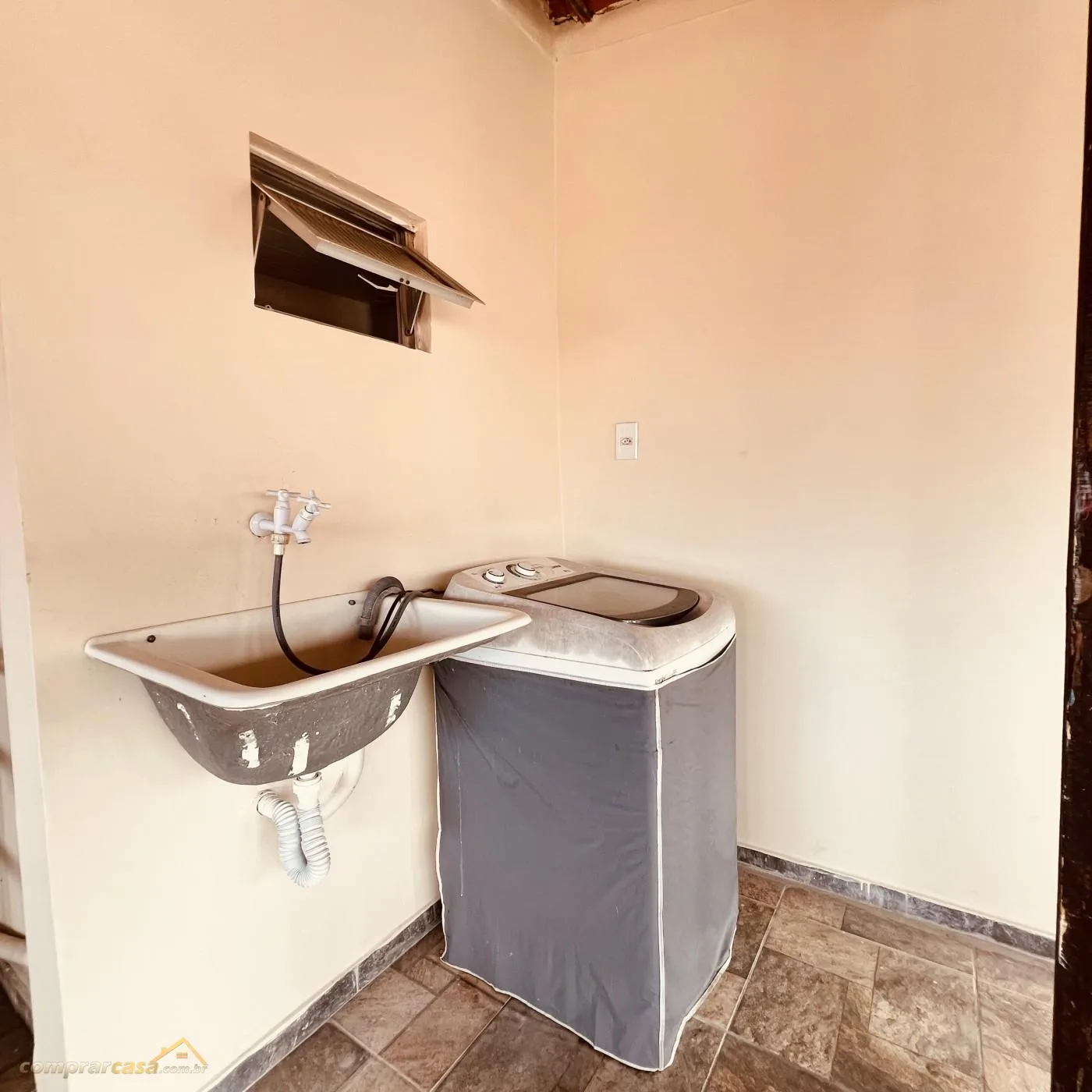 Casa em Condomínio para Venda em Cabo Frio / RJ no bairro Peró - imagem 41