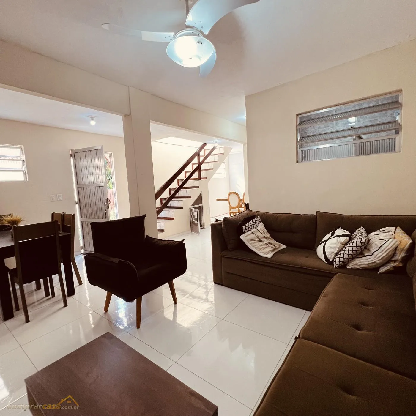 Casa em Condomínio para Venda em Cabo Frio / RJ no bairro Peró - imagem 5