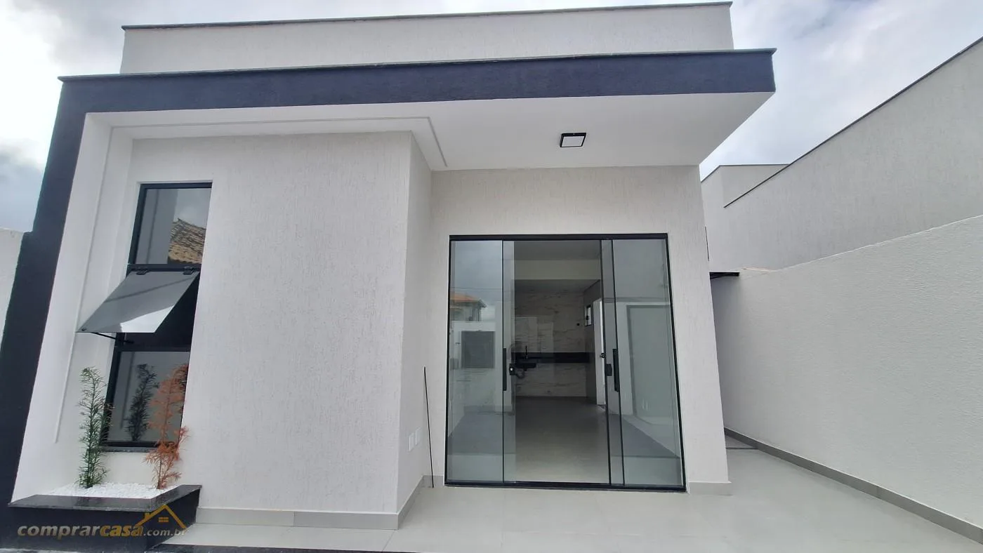 Casa para Venda em Cabo Frio / RJ no bairro Vila do Peró - imagem 2