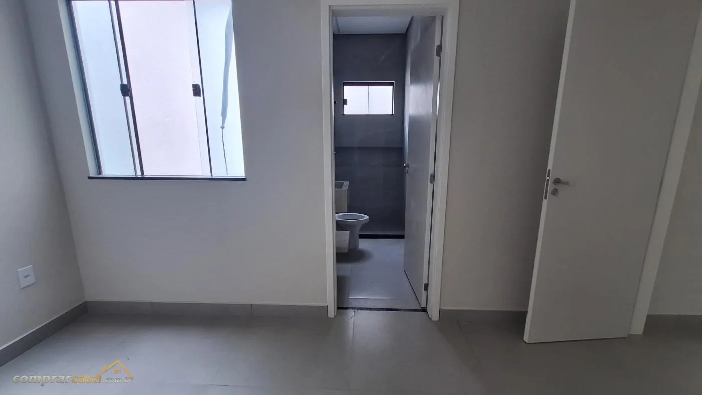 Casa para Venda em Cabo Frio / RJ no bairro Vila do Peró - imagem 30