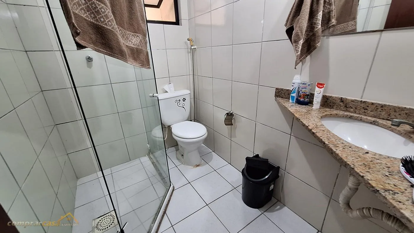 Casa em Condomínio para Venda em Cabo Frio / RJ no bairro Palmeiras - imagem 10