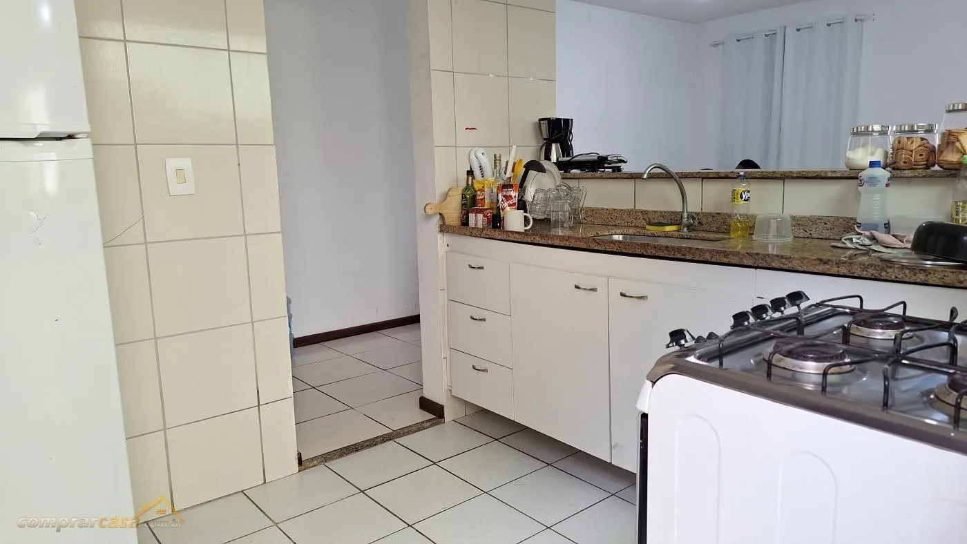 Casa em Condomínio para Venda em Cabo Frio / RJ no bairro Palmeiras - imagem 7