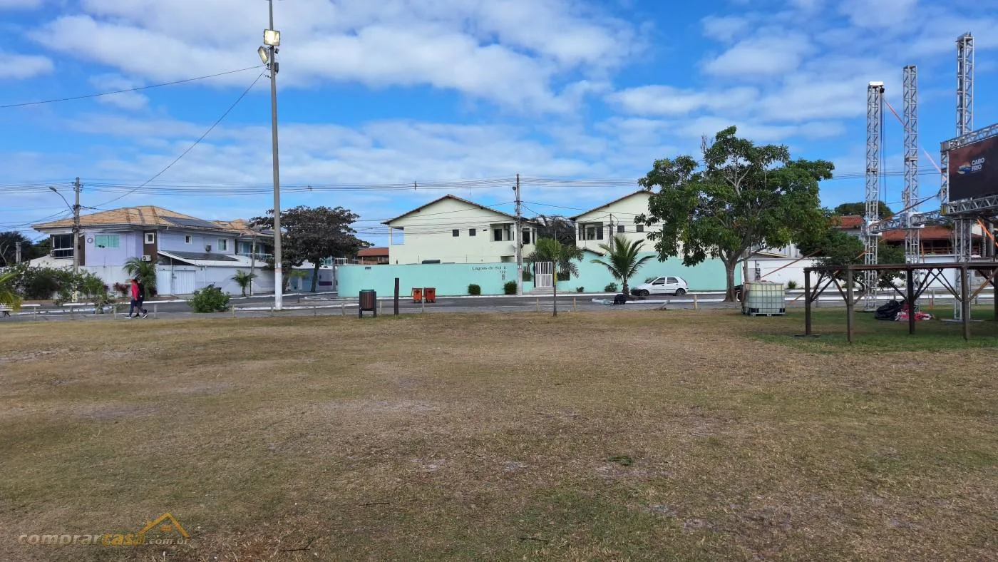 Casa em Condomínio para Venda em Cabo Frio / RJ no bairro Palmeiras - imagem 42