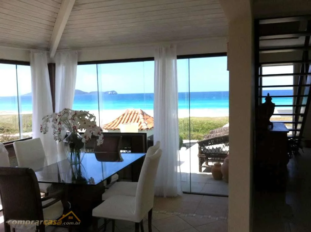 Casa em Condomínio para Venda em Cabo Frio / RJ no bairro Praia do Foguete - imagem 2