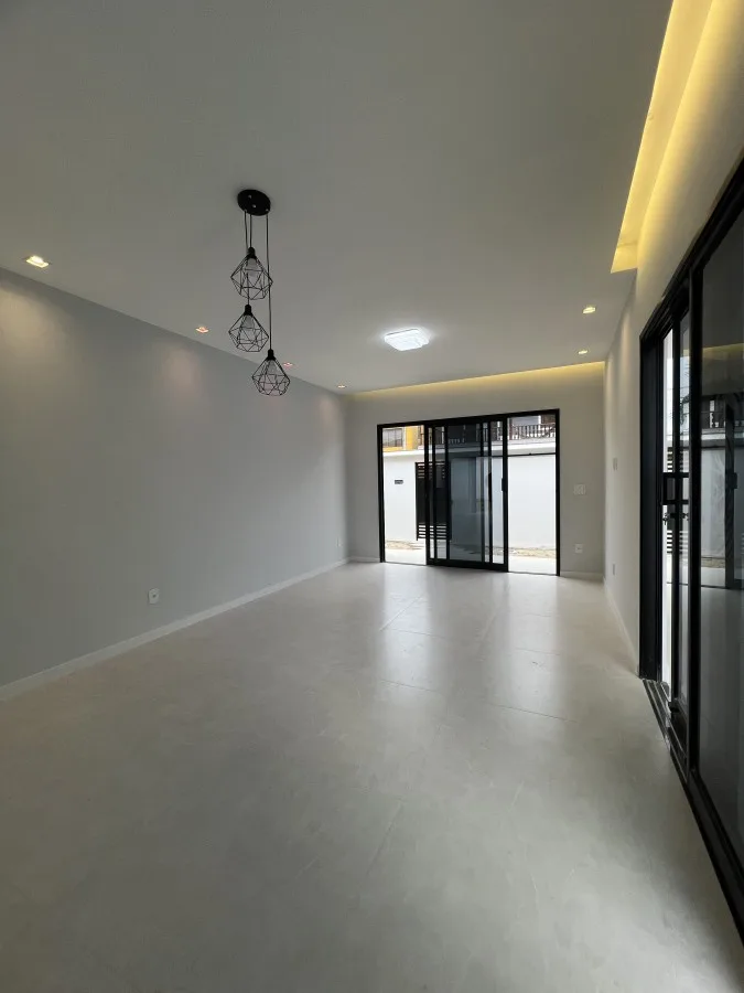 Casa para Venda em Cabo Frio / RJ no bairro Ogiva - imagem 14