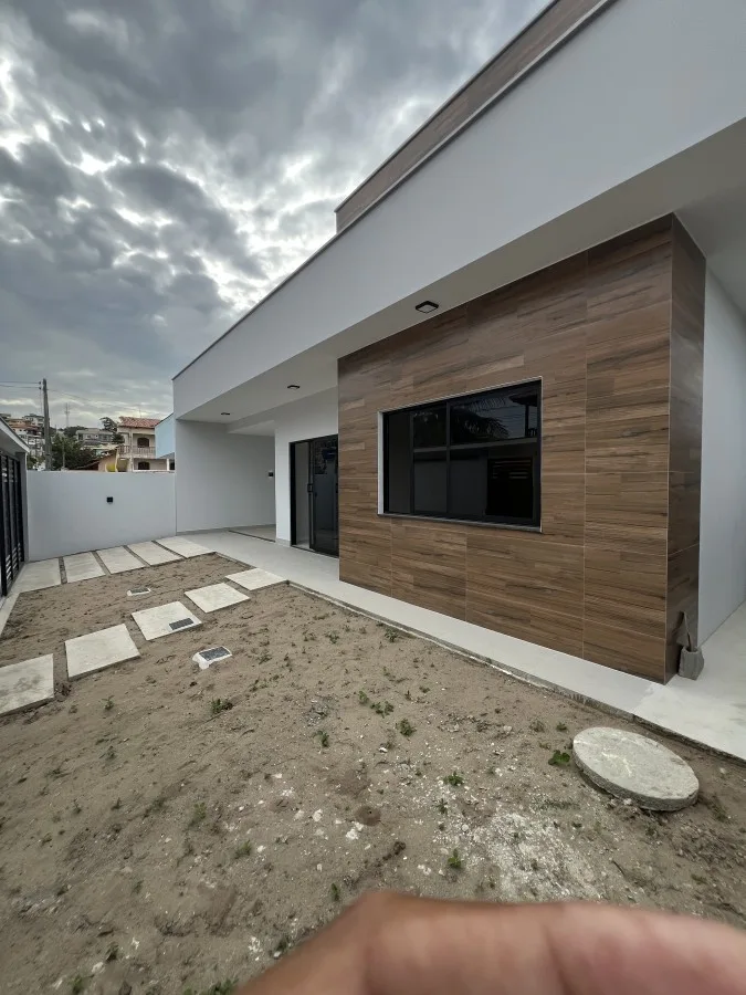 Casa para Venda em Cabo Frio / RJ no bairro Ogiva - imagem 2