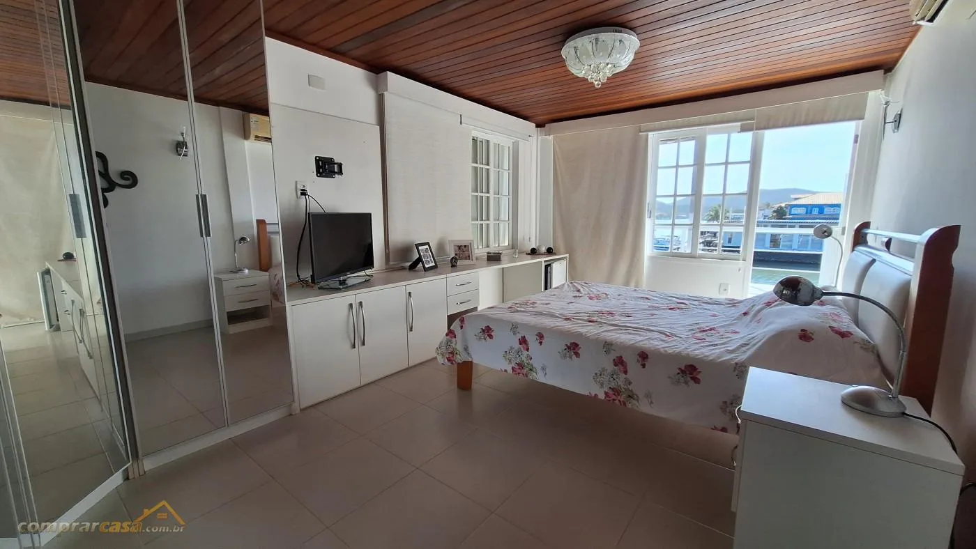Casa em Condomínio para Venda em Cabo Frio / RJ no bairro Ogiva - imagem 28