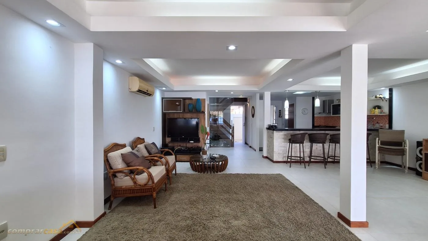 Casa em Condomínio para Venda em Cabo Frio / RJ no bairro Ogiva - imagem 18