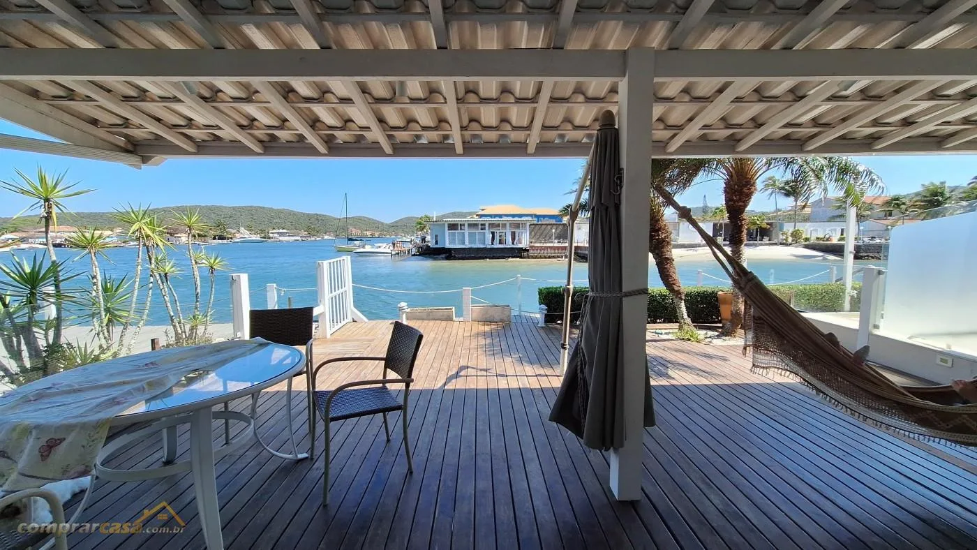 Casa em Condomínio para Venda em Cabo Frio / RJ no bairro Ogiva - imagem 4