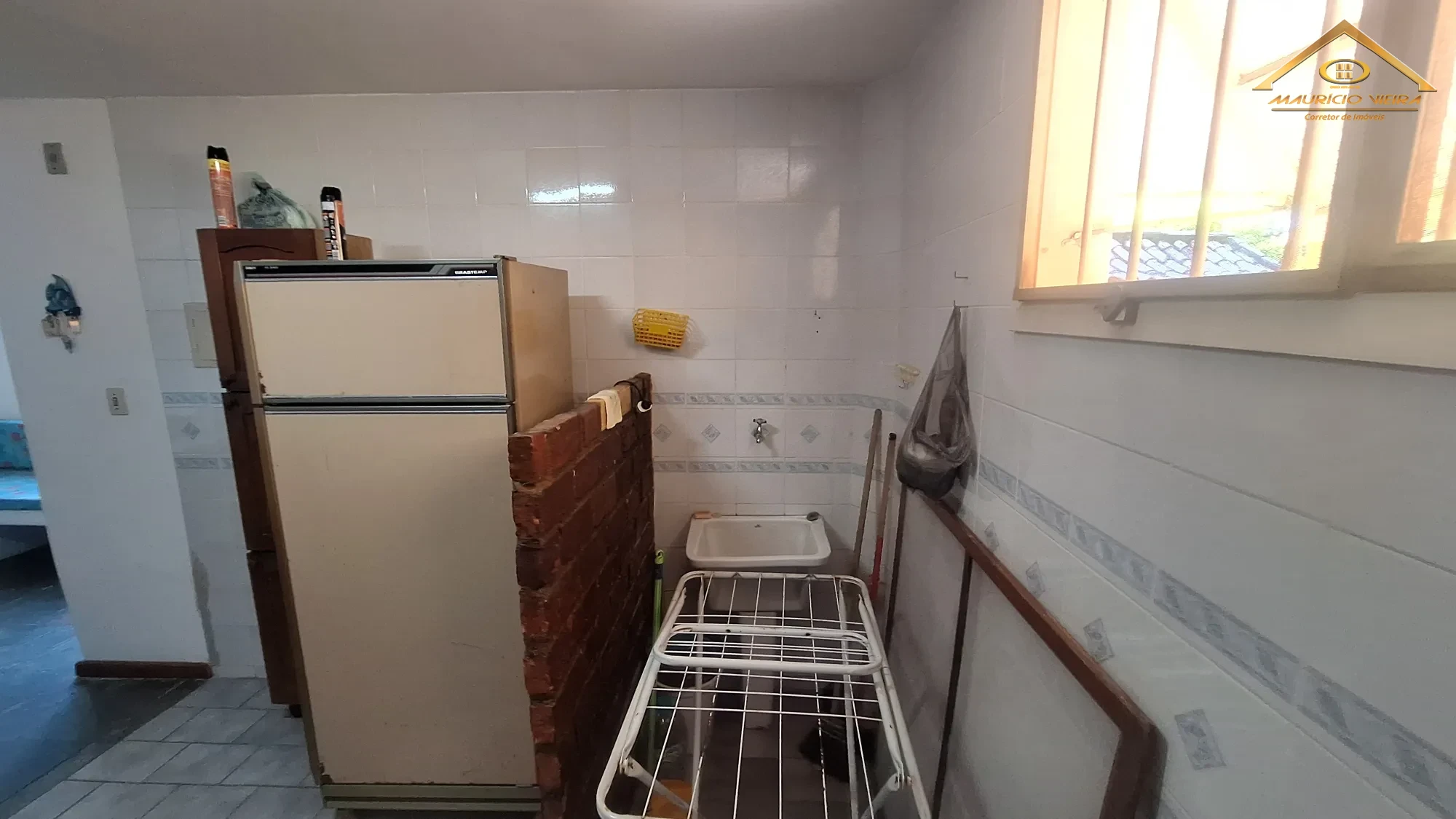 Linda casa na Ogiva, em condomínio fechado, porteira fechada e com preço abaixo do mercado. Em frente ao Clube Náutico. - imagem 11