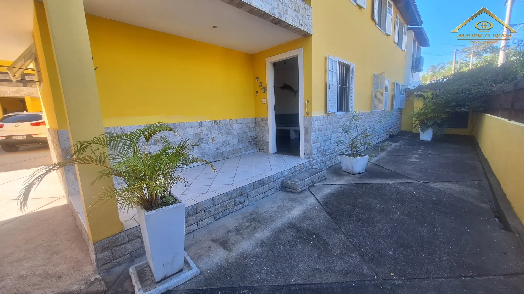 Linda casa na Ogiva, em condomínio fechado, porteira fechada e com preço abaixo do mercado. Em frente ao Clube Náutico. - imagem 32